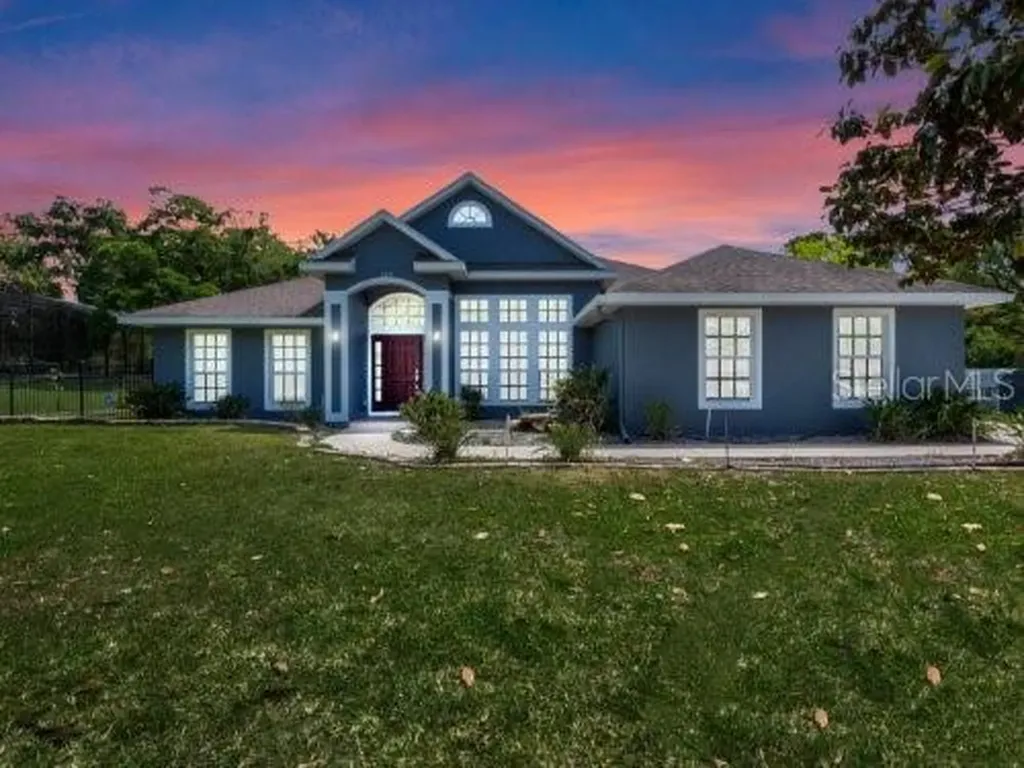 209 S Ridgewood Avenue Deland FL 32720