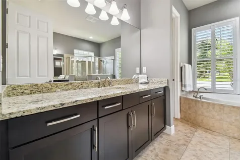 15515 Starling Crossing Drive Lithia FL 33547