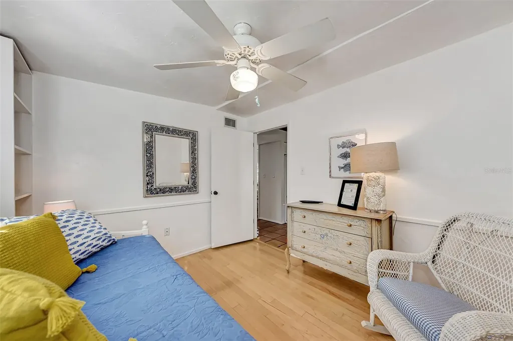 5216 Calle De Costa Rica Sarasota FL 34242