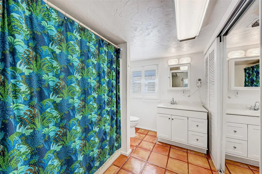 5216 Calle De Costa Rica Sarasota FL 34242