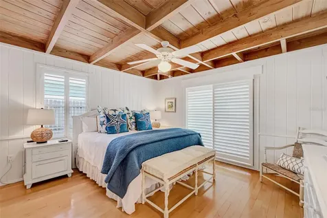 5216 Calle De Costa Rica Sarasota FL 34242