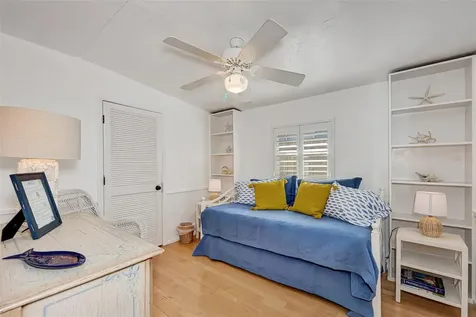 5216 Calle De Costa Rica Sarasota FL 34242