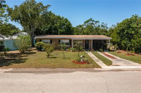 1303 Morningside Drive Lake Wales FL 33853