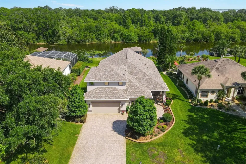 6104 Landings Boulevard Lady Lake FL 32159