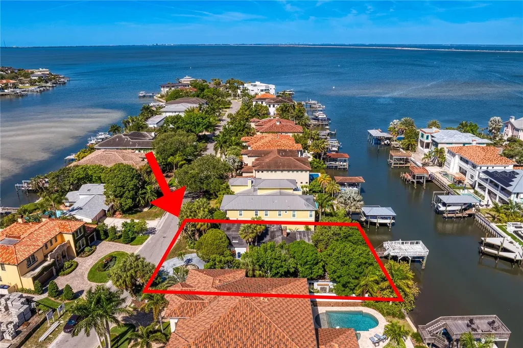 5007 W San Miguel Street Tampa FL 33629