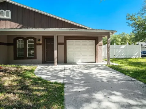 8514 N Hyaleah Road Tampa FL 33617