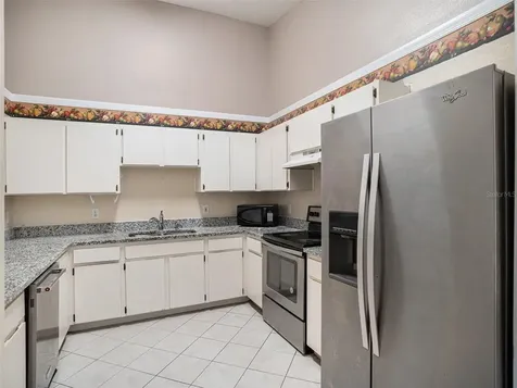 8514 N Hyaleah Road Tampa FL 33617