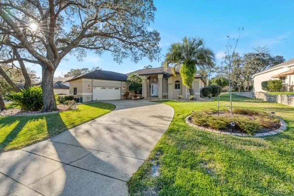 2 Poplar Court S Homosassa FL 34446