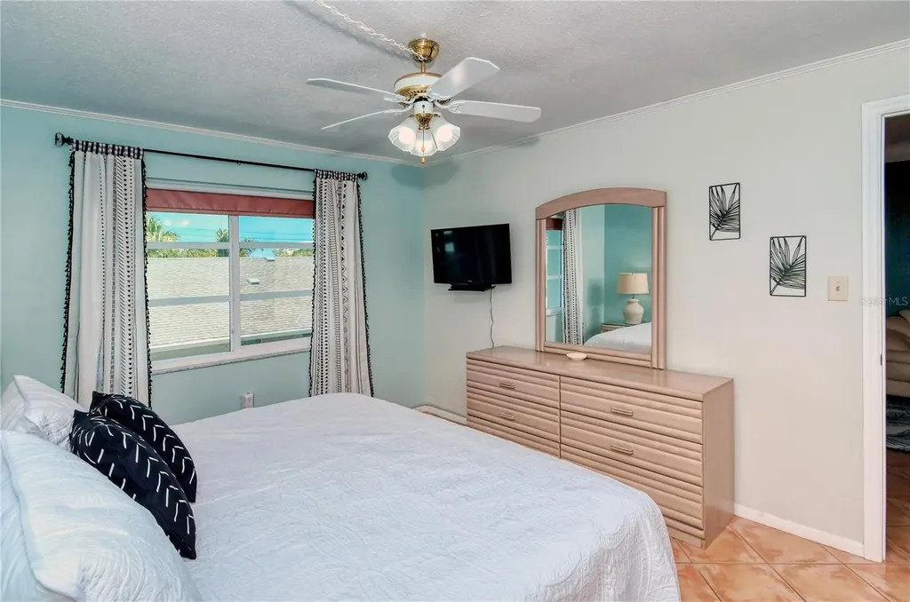 116 Vista Hermosa Circle Sarasota FL 34242