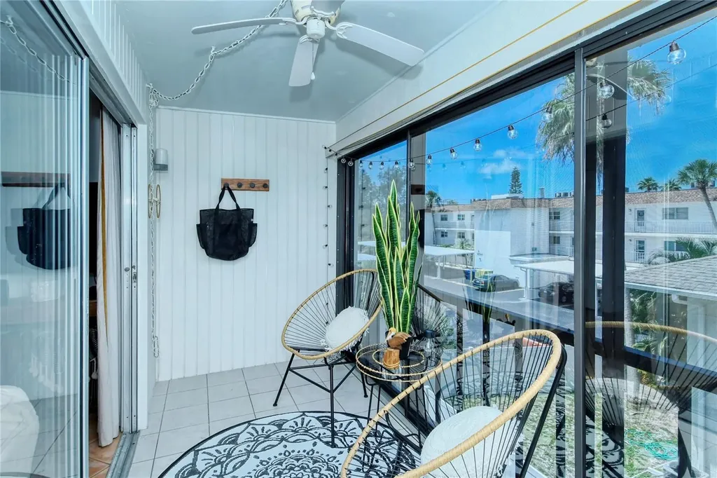 116 Vista Hermosa Circle Sarasota FL 34242