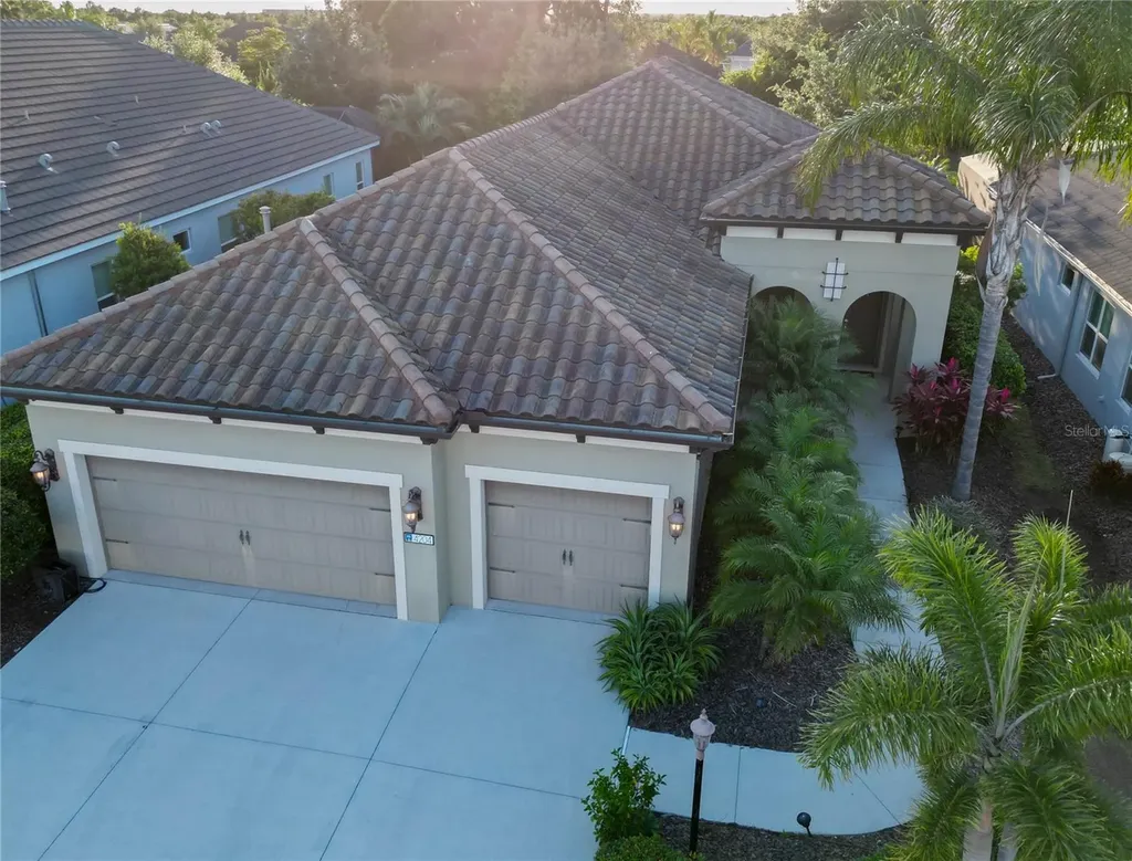 4204 Midnight Blue Run Bradenton FL 34211