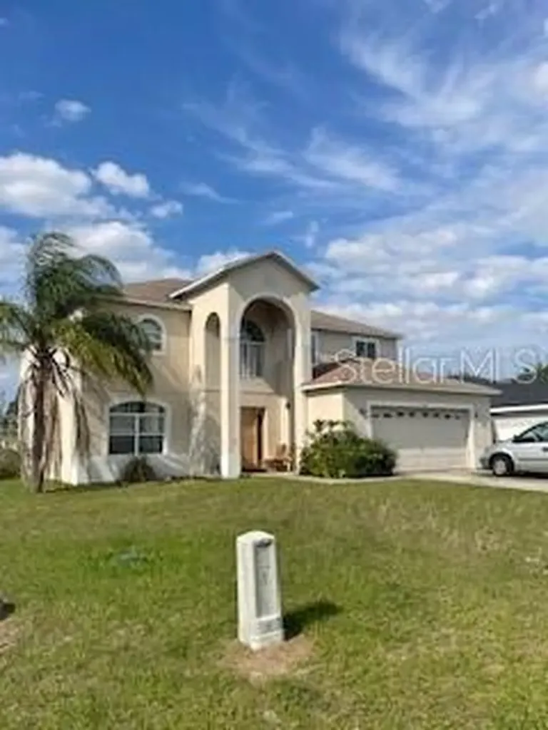 415 Big Sioux Court Kissimmee FL 34759