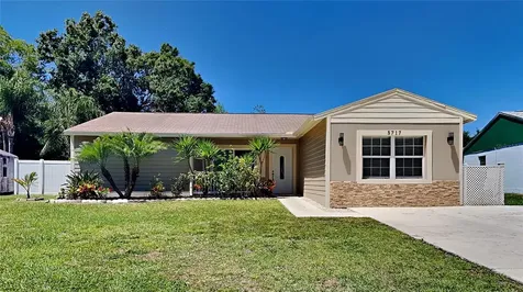 5717 Kneeland Lane Tampa FL 33625
