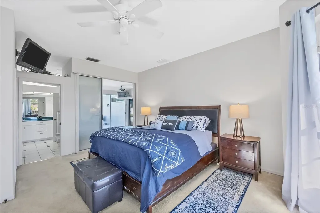 5124 Sunnydale Circle Sarasota FL 34233