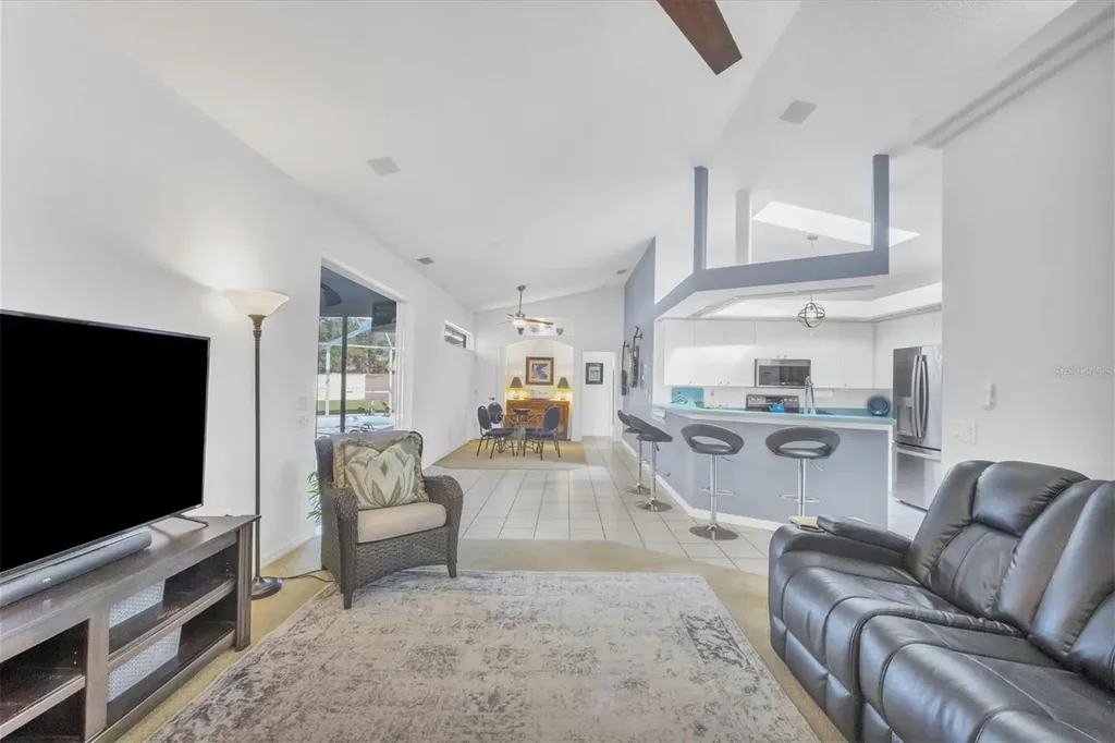 5124 Sunnydale Circle Sarasota FL 34233