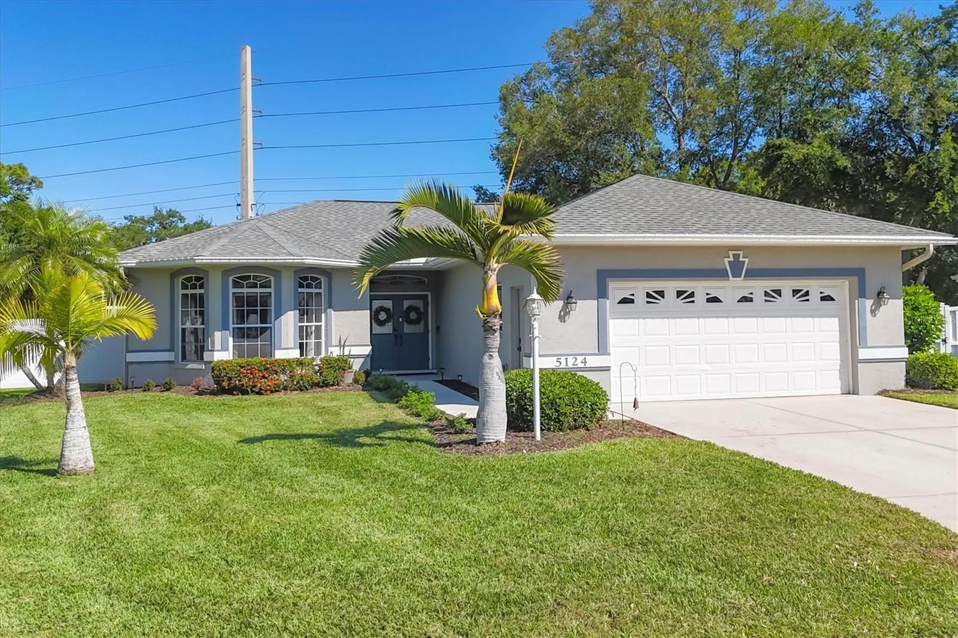 5124 Sunnydale Circle Sarasota FL 34233