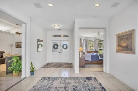 5124 Sunnydale Circle Sarasota FL 34233