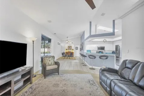 5124 Sunnydale Circle Sarasota FL 34233