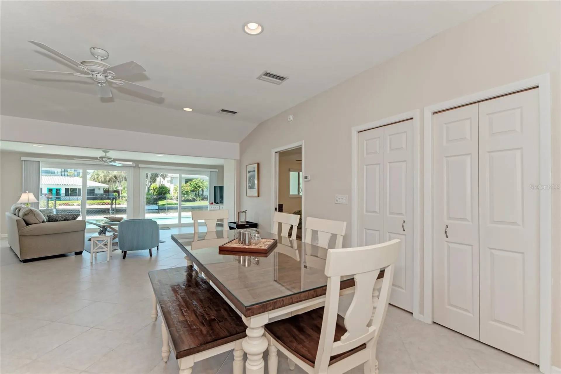 5577 Contento Drive Sarasota FL 34242