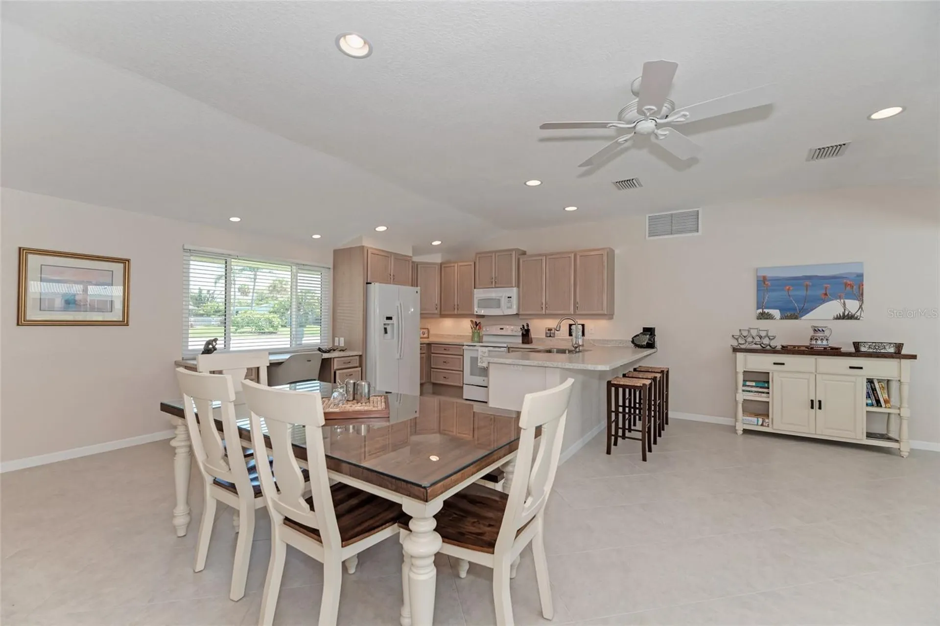 5577 Contento Drive Sarasota FL 34242