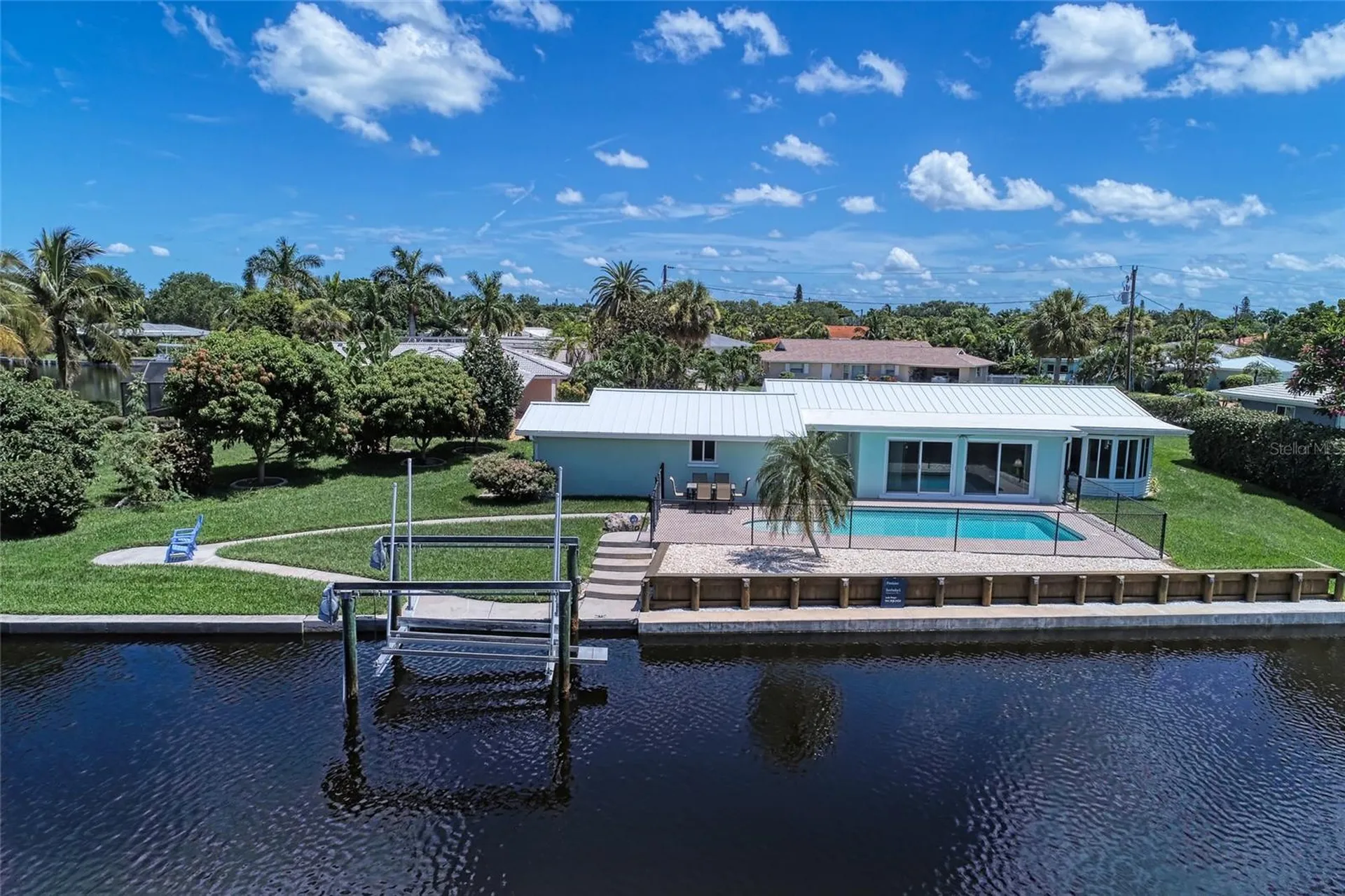 5577 Contento Drive Sarasota FL 34242