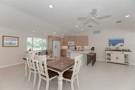 5577 Contento Drive Sarasota FL 34242