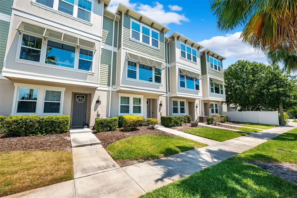 3229 W Horatio Street Tampa FL 33609