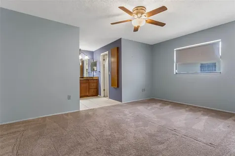 516 Betsy Ross Terrace Orlando FL 32809