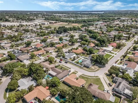 516 Betsy Ross Terrace Orlando FL 32809