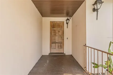 516 Betsy Ross Terrace Orlando FL 32809