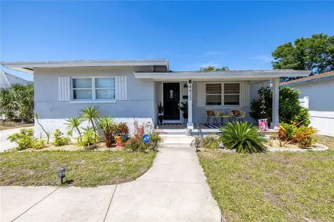 4423 9th Avenue N St Petersburg FL 33713