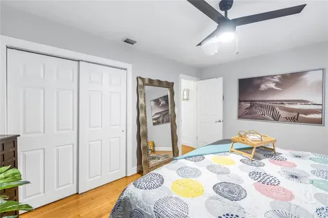 4423 9th Avenue N St Petersburg FL 33713