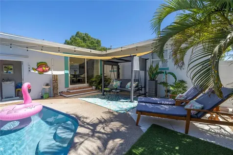 4423 9th Avenue N St Petersburg FL 33713