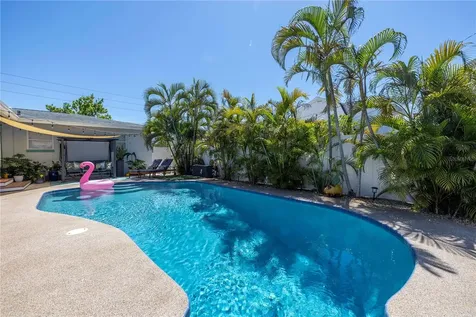 4423 9th Avenue N St Petersburg FL 33713