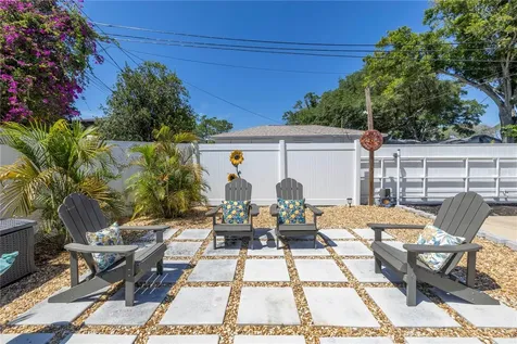 4423 9th Avenue N St Petersburg FL 33713