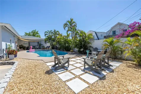 4423 9th Avenue N St Petersburg FL 33713