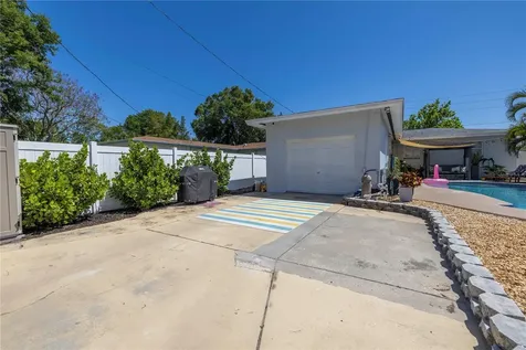 4423 9th Avenue N St Petersburg FL 33713