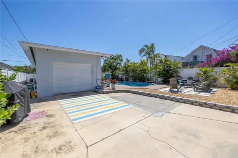 4423 9th Avenue N St Petersburg FL 33713