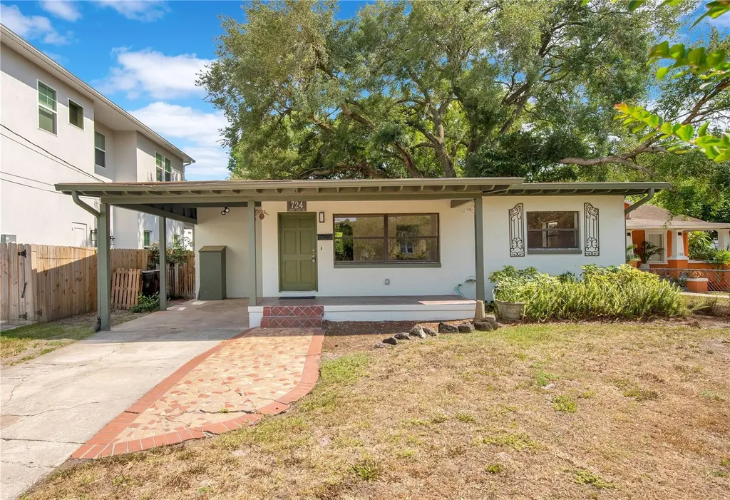 724 Shady Lane Drive Orlando FL 32804