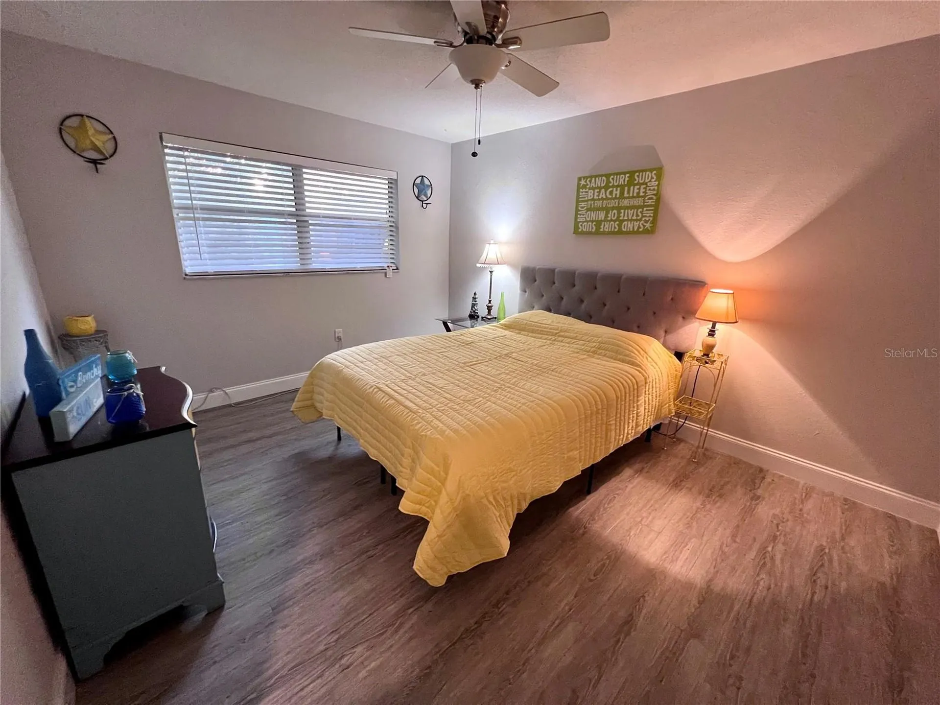1404 N Saturn Avenue Clearwater FL 33755