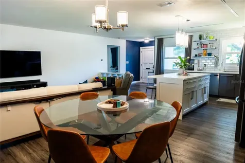 1069 40th Avenue NE St Petersburg FL 33703