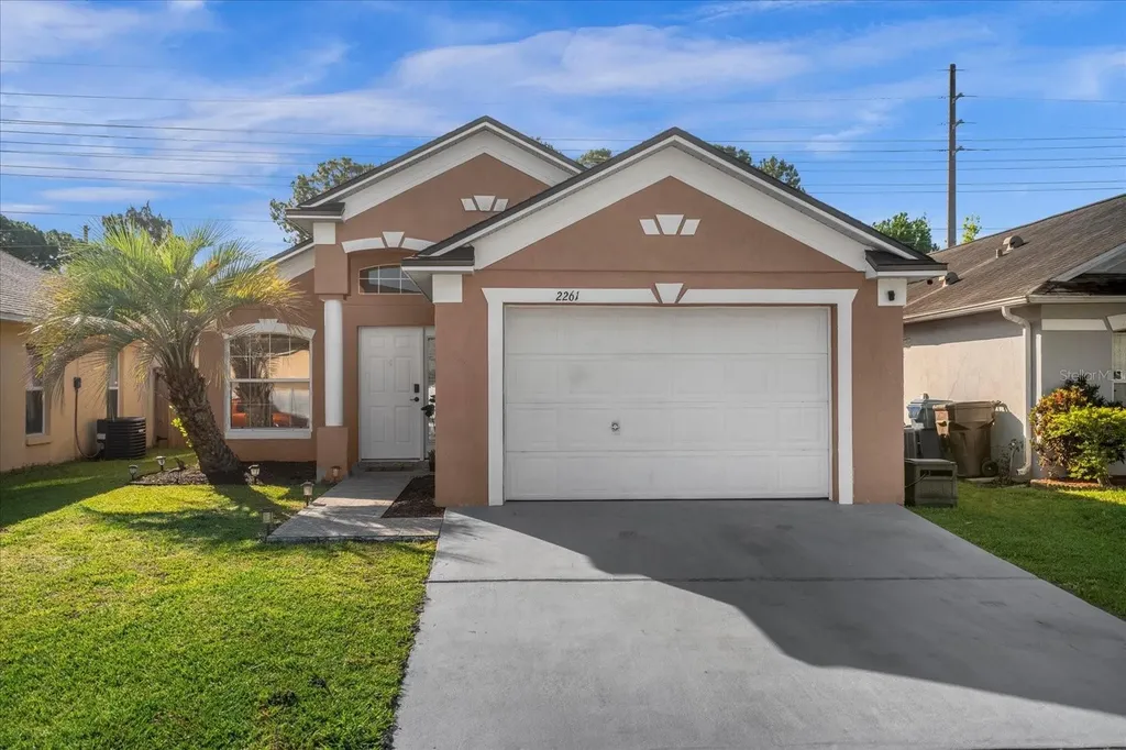 2261 Santa Lucia Street Kissimmee FL 34743