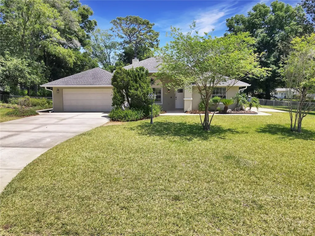 10731 SW 66th Court Ocala FL 34476