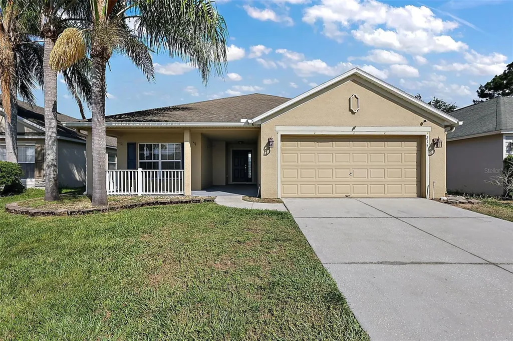 215 Pima Trail Groveland FL 34736