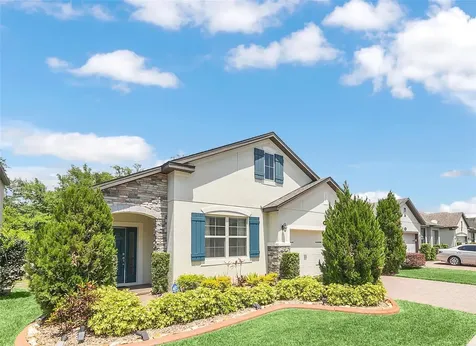 4067 Lake Bosse View Drive Orlando FL 32810