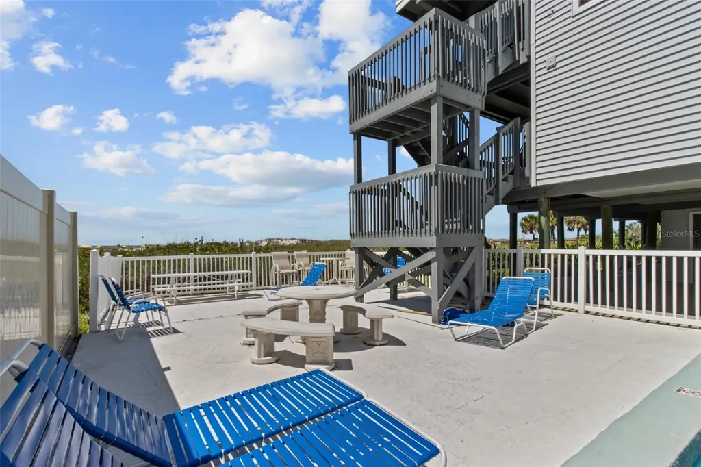 200 120th Avenue W Treasure Island FL 33706