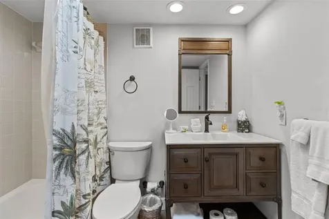 200 120th Avenue W Treasure Island FL 33706