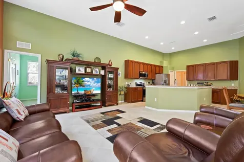 4315 67th Avenue Circle E Sarasota FL 34243