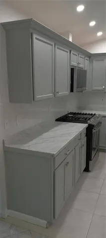 819 N Thacker Avenue Kissimmee FL 34741