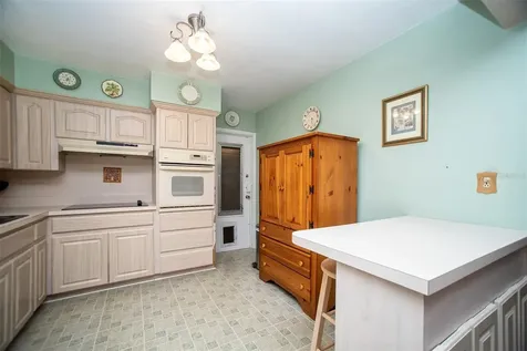 9191 108th Street Seminole FL 33772